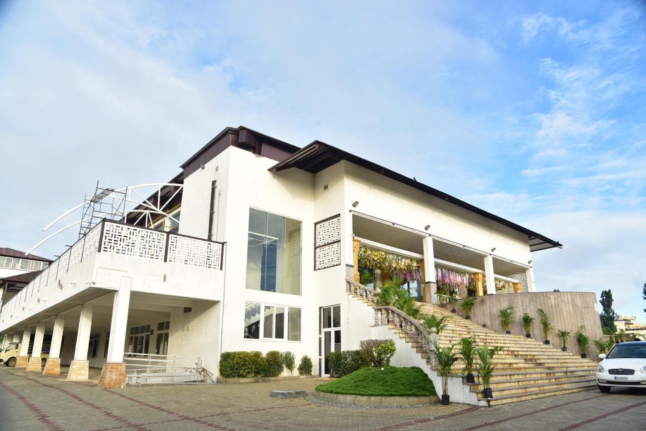 Vistar Pavithra Vivaha Convention Hall Jigani Екстериор снимка